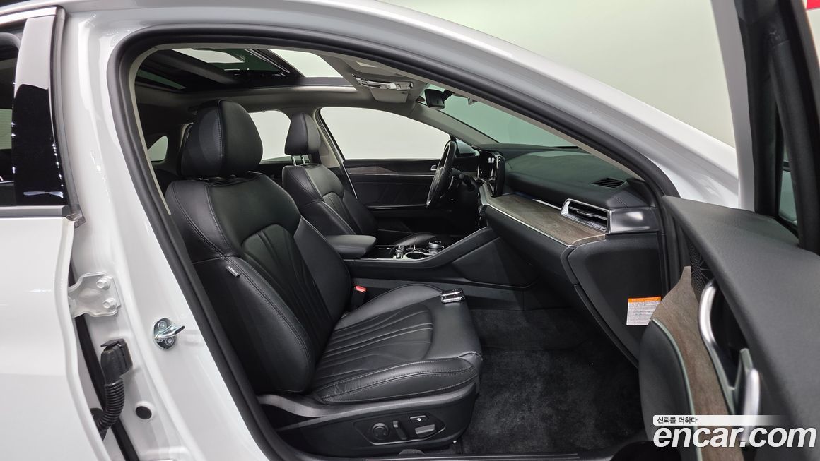 Kia K5 2023