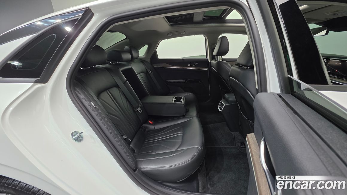 Kia K5 2023