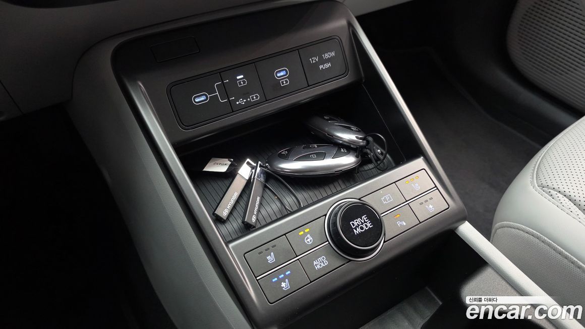 Hyundai Kona 2025