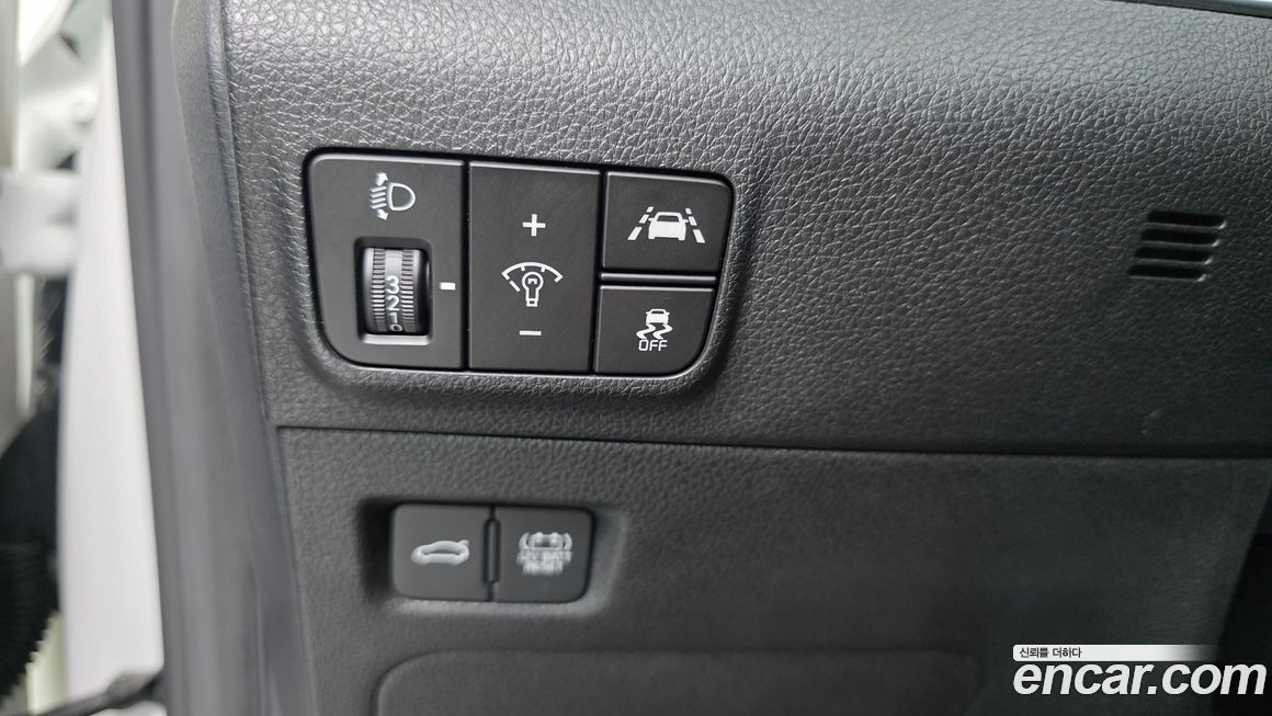 Kia K5 2023