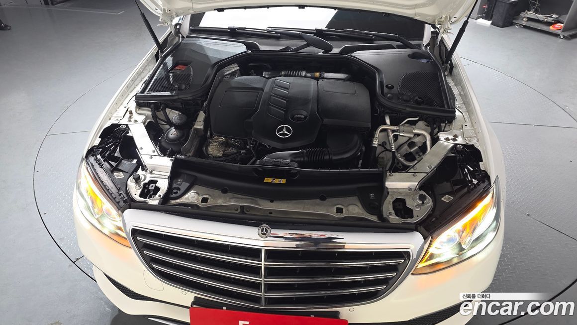 Mercedes-Benz E-Class 2019