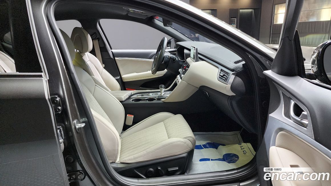 Genesis G70 2022