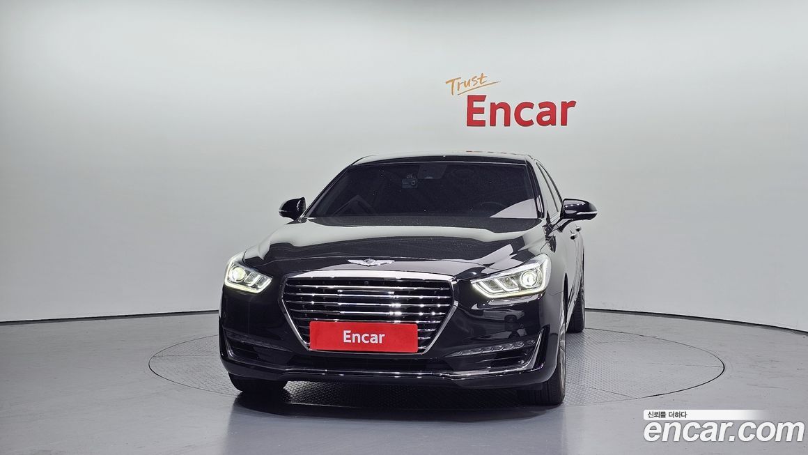 Genesis EQ900 2018