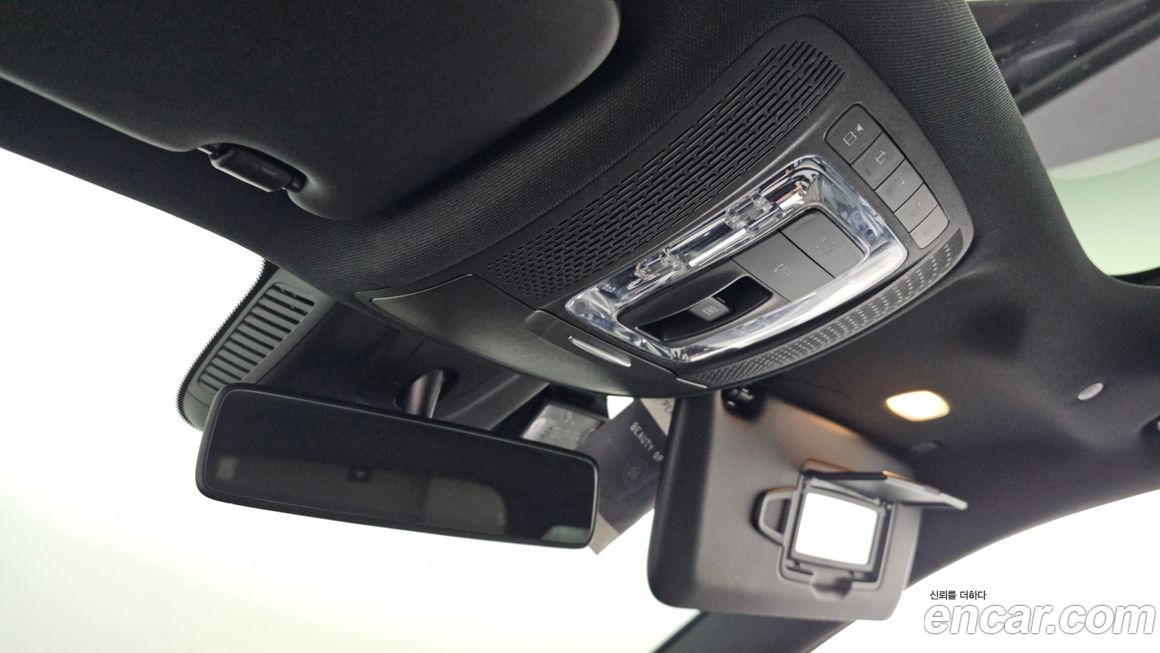 Mercedes-Benz GLA-Class 2020