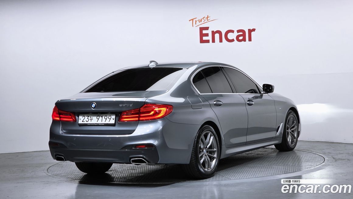 BMW 5-Series 2019