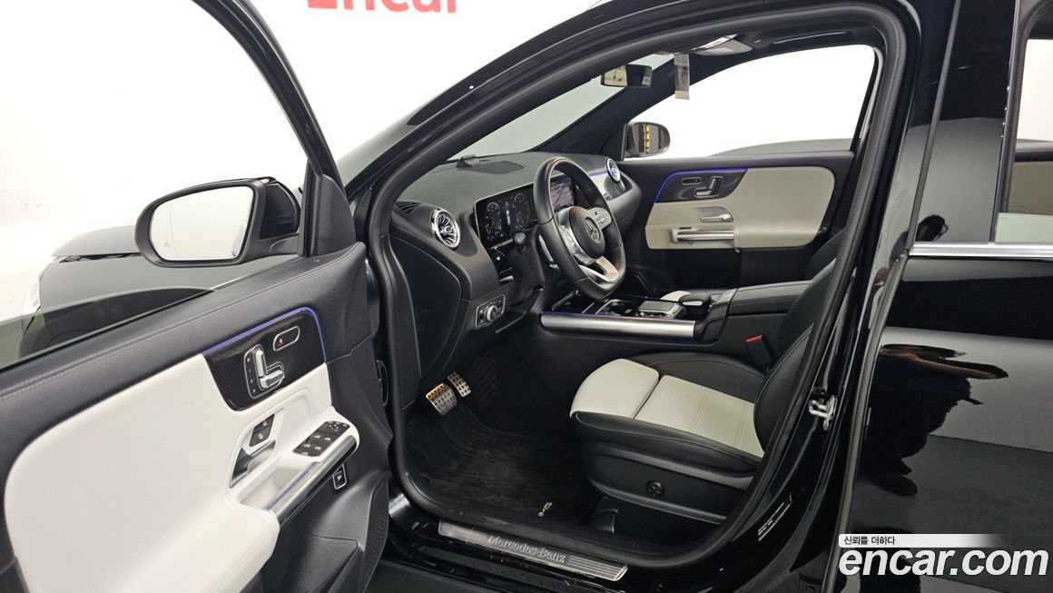 Mercedes-Benz GLA-Class 2020