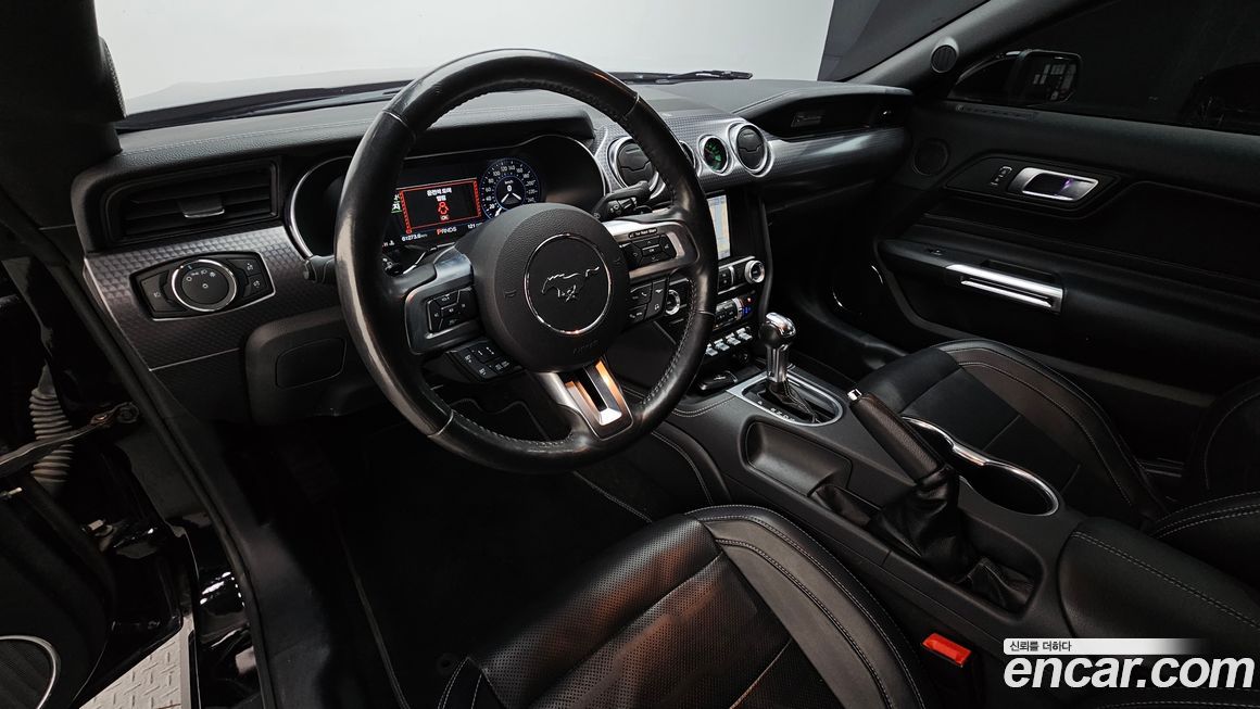 Ford Mustang 2019