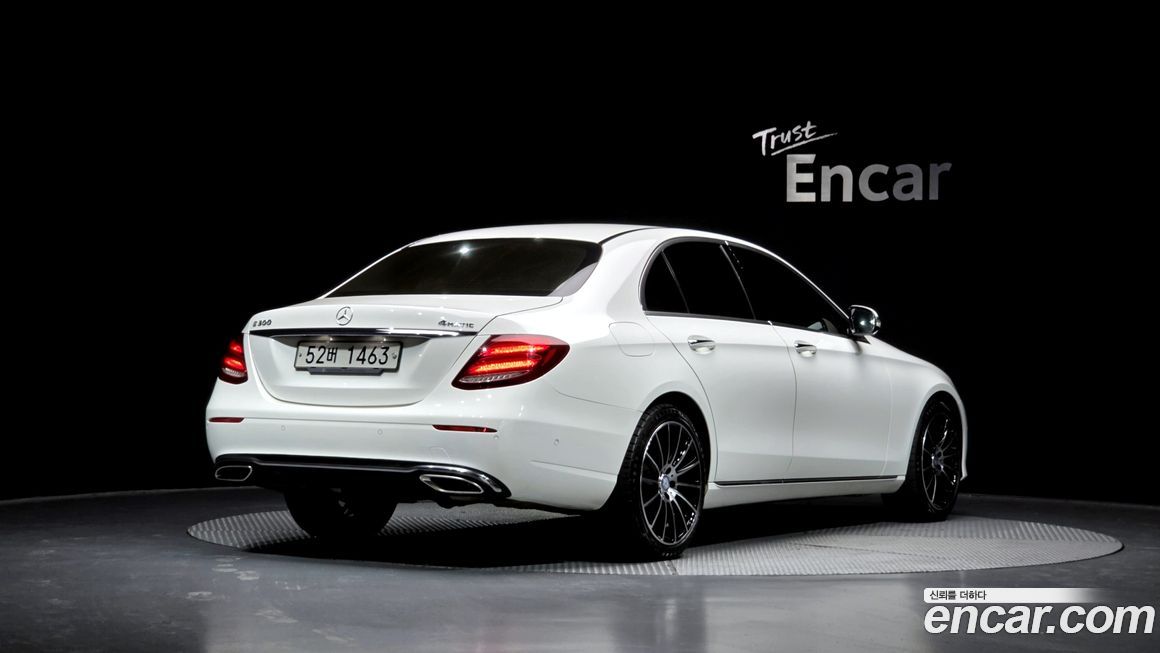 Mercedes-Benz E-Class 2017
