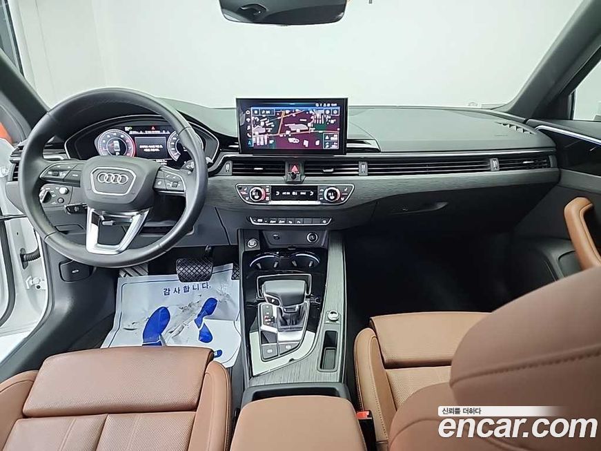 Audi A4 2023