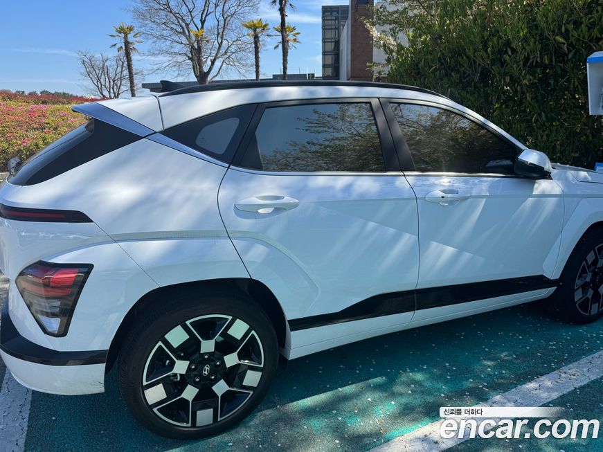 Hyundai Kona 2025