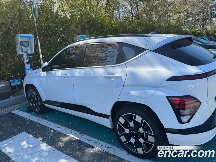 Hyundai Kona 2025
