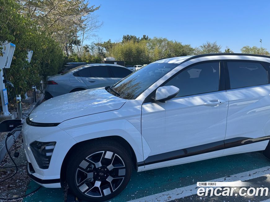 Hyundai Kona 2025