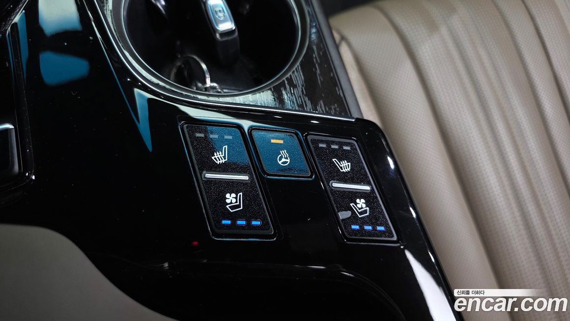Kia K8 2023