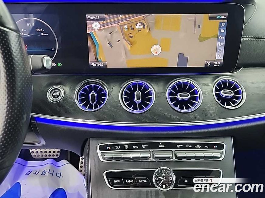 Mercedes-Benz E-Class 2020