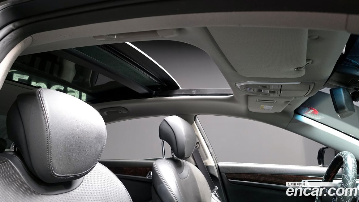 Hyundai Genesis 2016