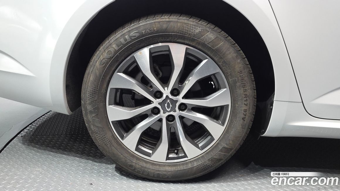 Renault-KoreaSamsung SM6 2024