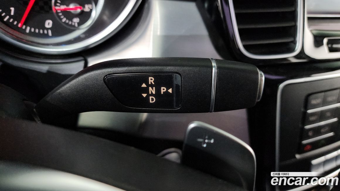 Mercedes-Benz GLE-Class 2018