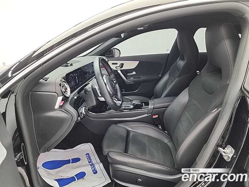 Mercedes-Benz CLA-Class 2023