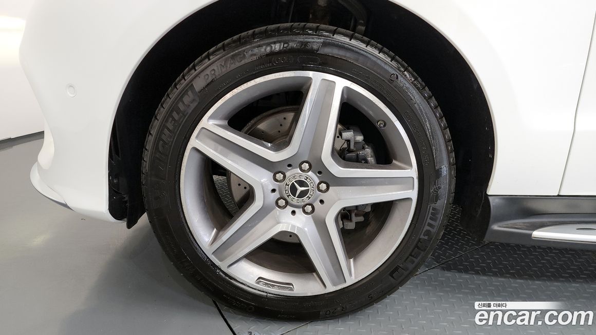 Mercedes-Benz GLE-Class 2018