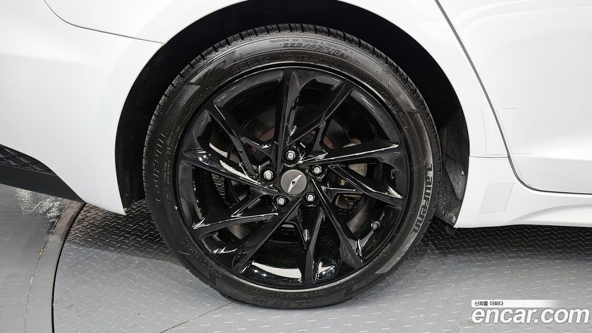 Genesis G70 2022