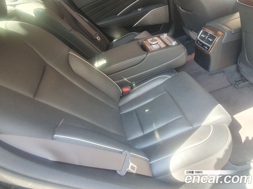 Kia K9 2019
