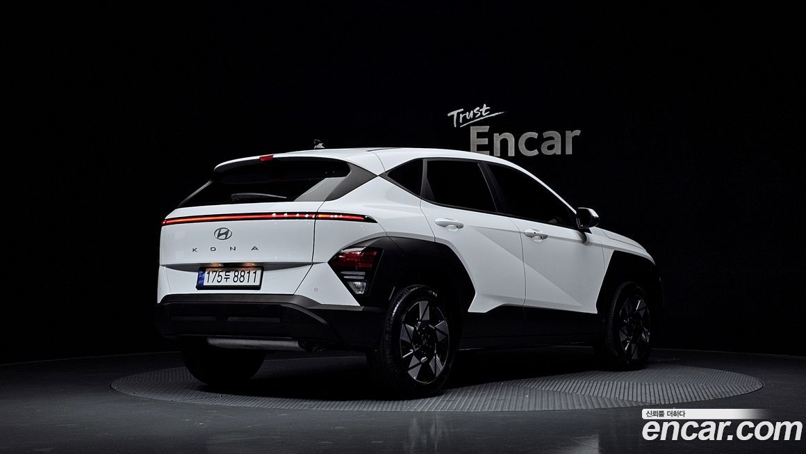 Hyundai Kona 2025
