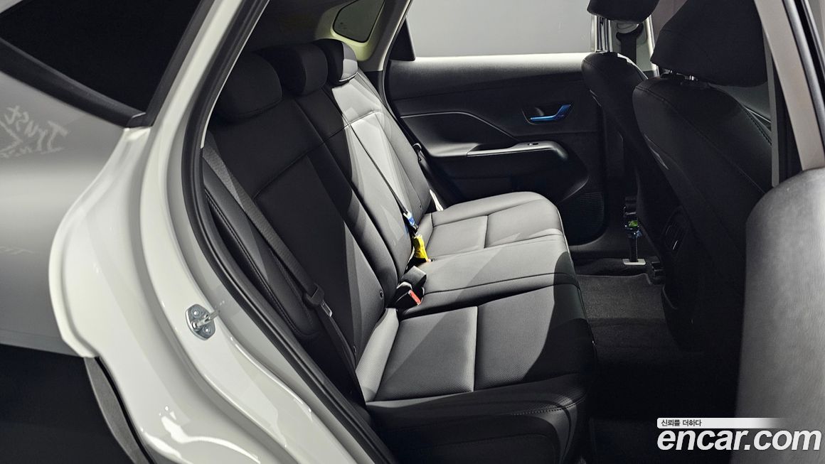 Hyundai Kona 2025