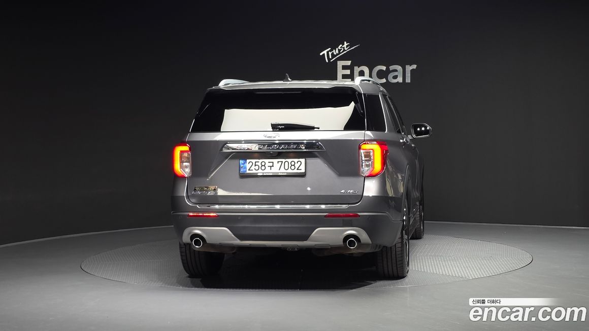 Ford Explorer 2021