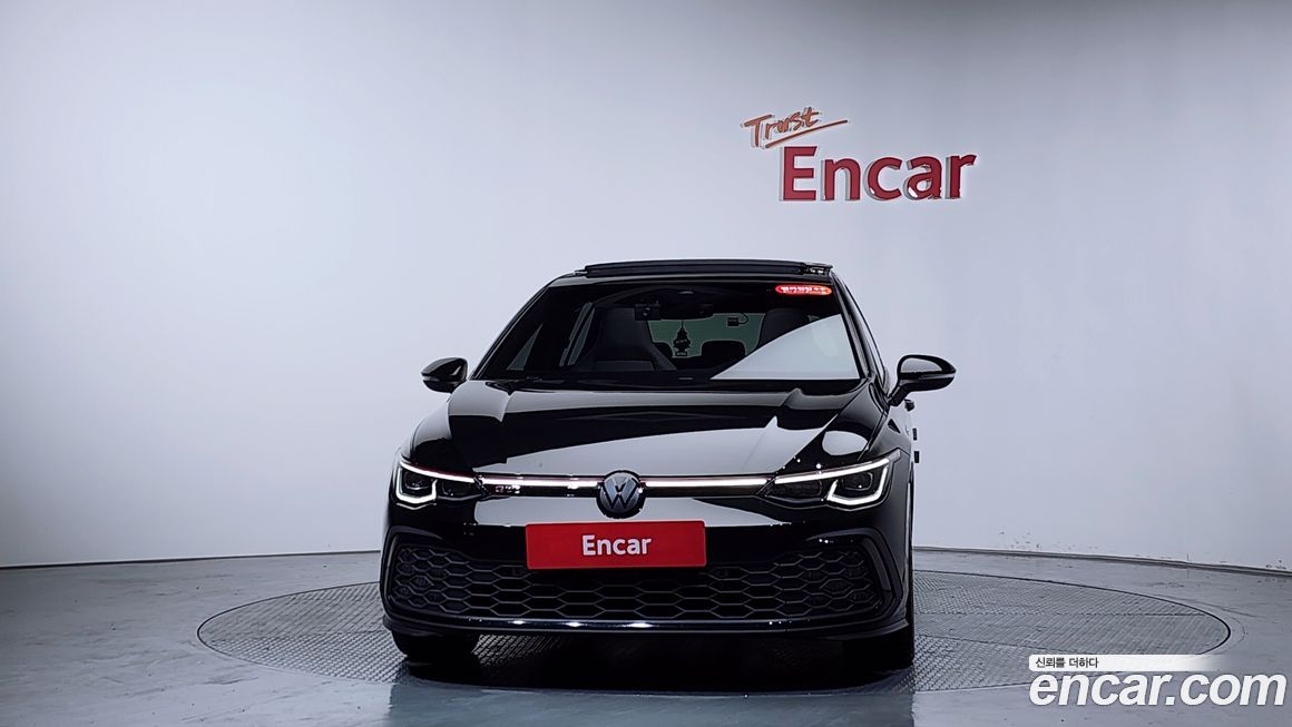 Volkswagen Golf 2024