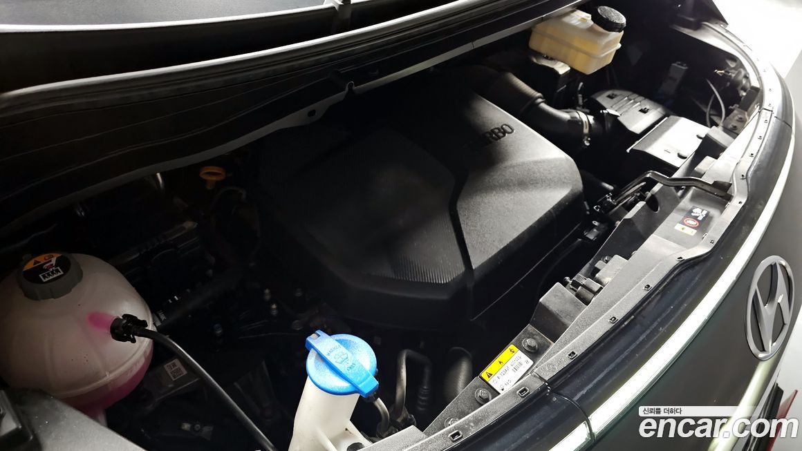 Hyundai Staria 2024
