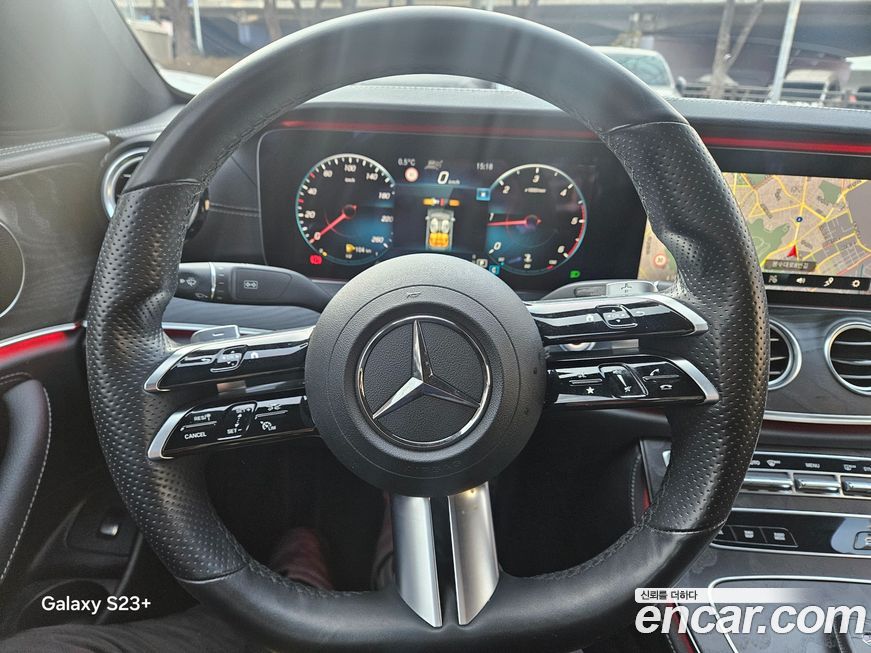 Mercedes-Benz E-Class 2021