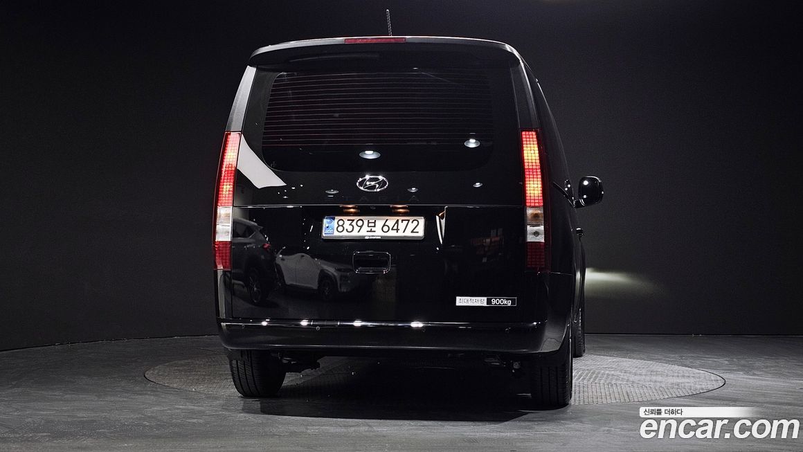 Hyundai Staria 2024
