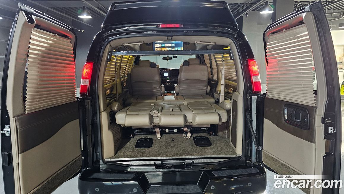 Chevrolet Express Van 2018