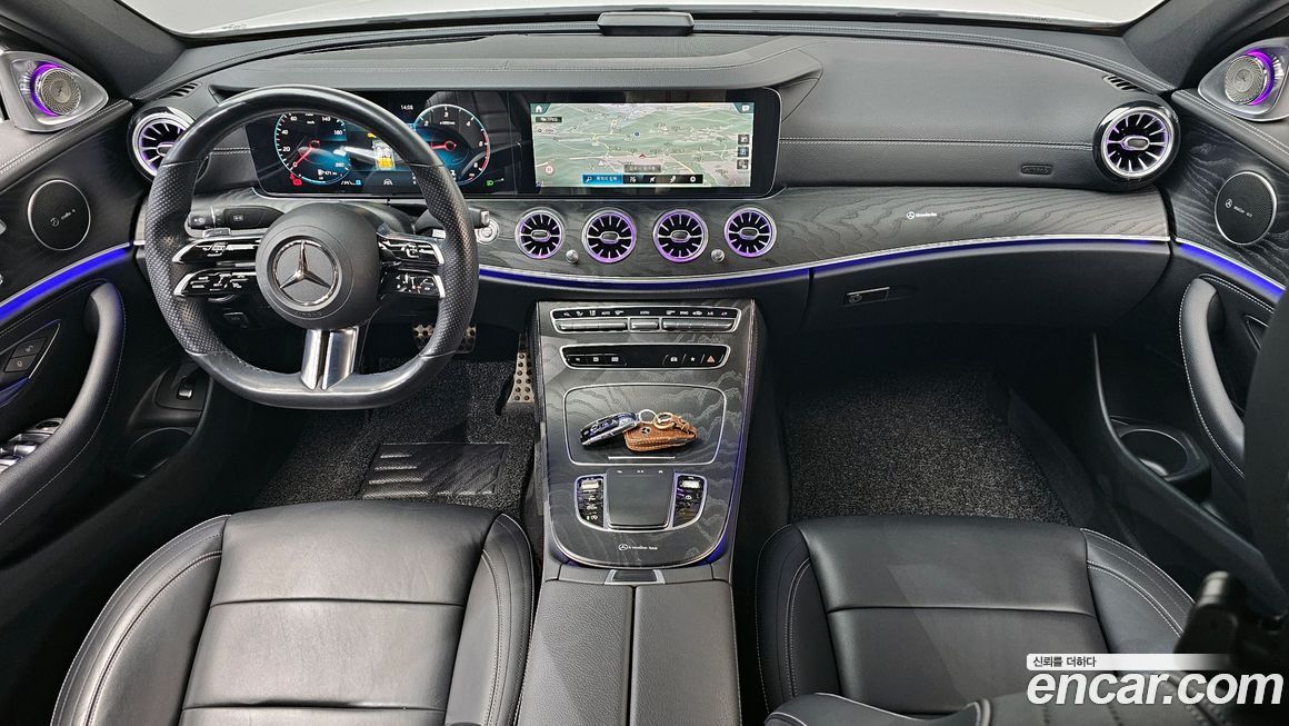 Mercedes-Benz E-Class 2021