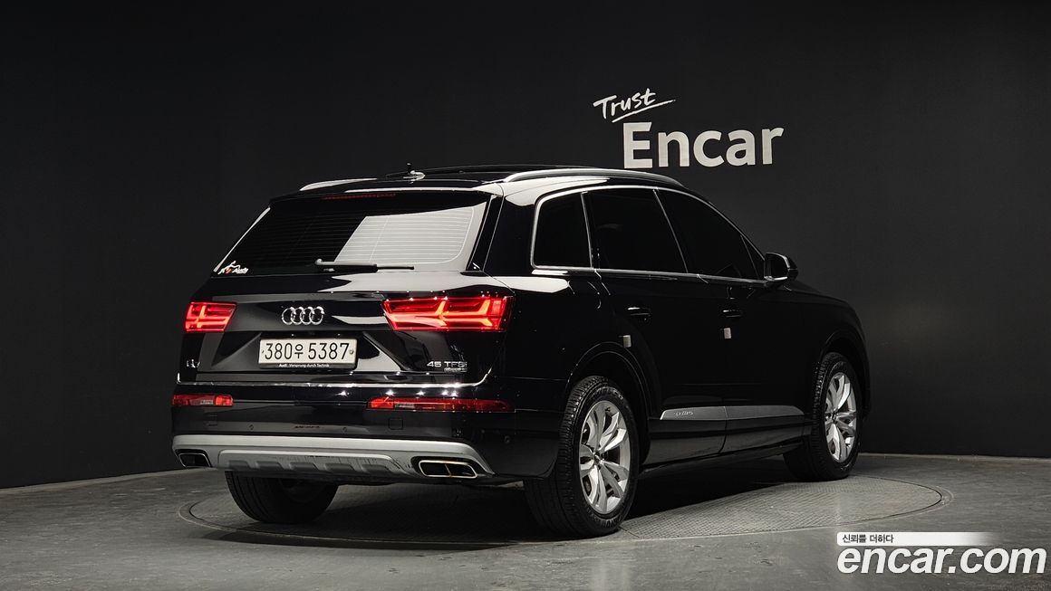Audi Q7 2019