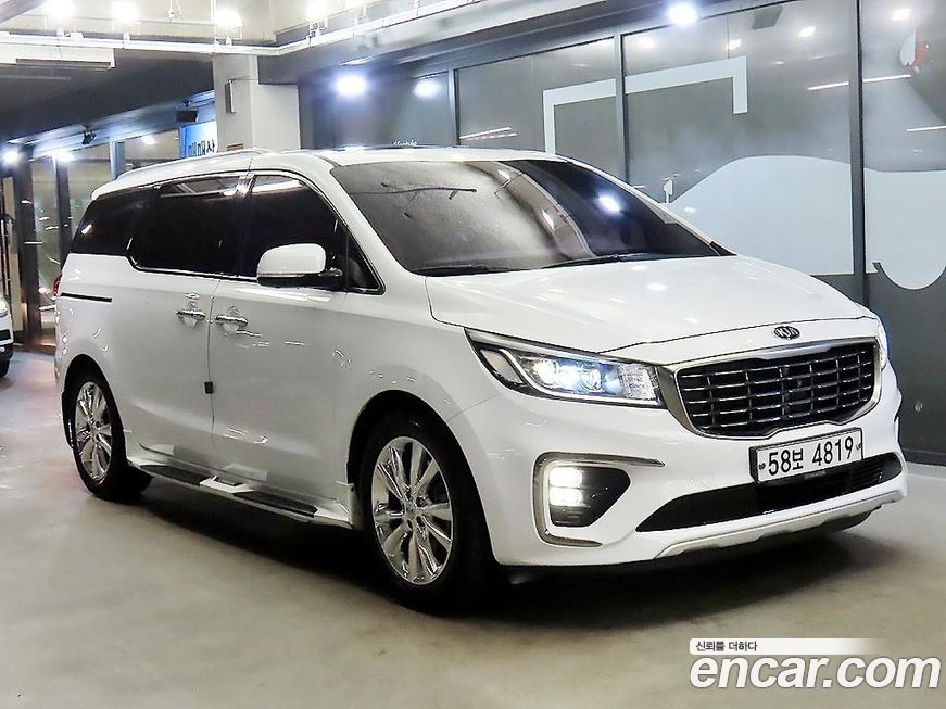Kia Canival 2019