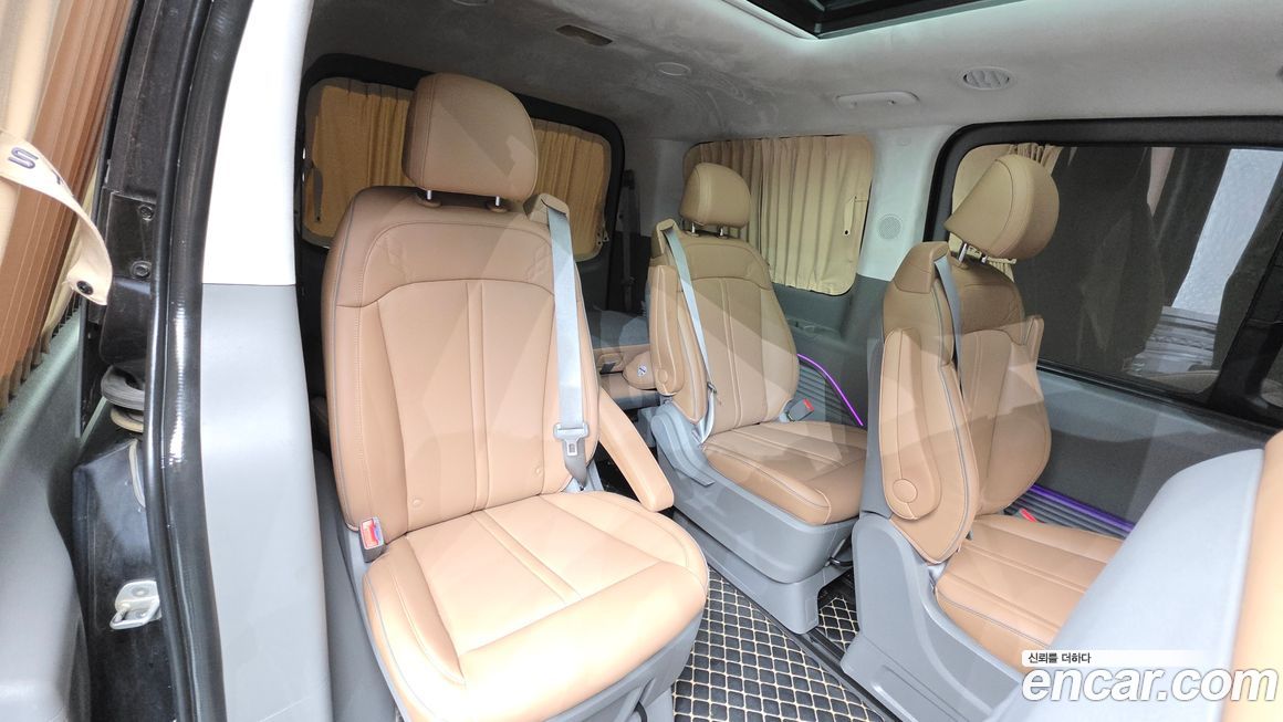 Hyundai Staria 2023