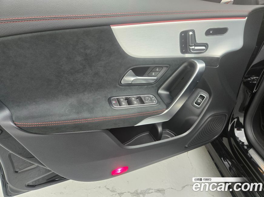 Mercedes-Benz CLA-Class 2023