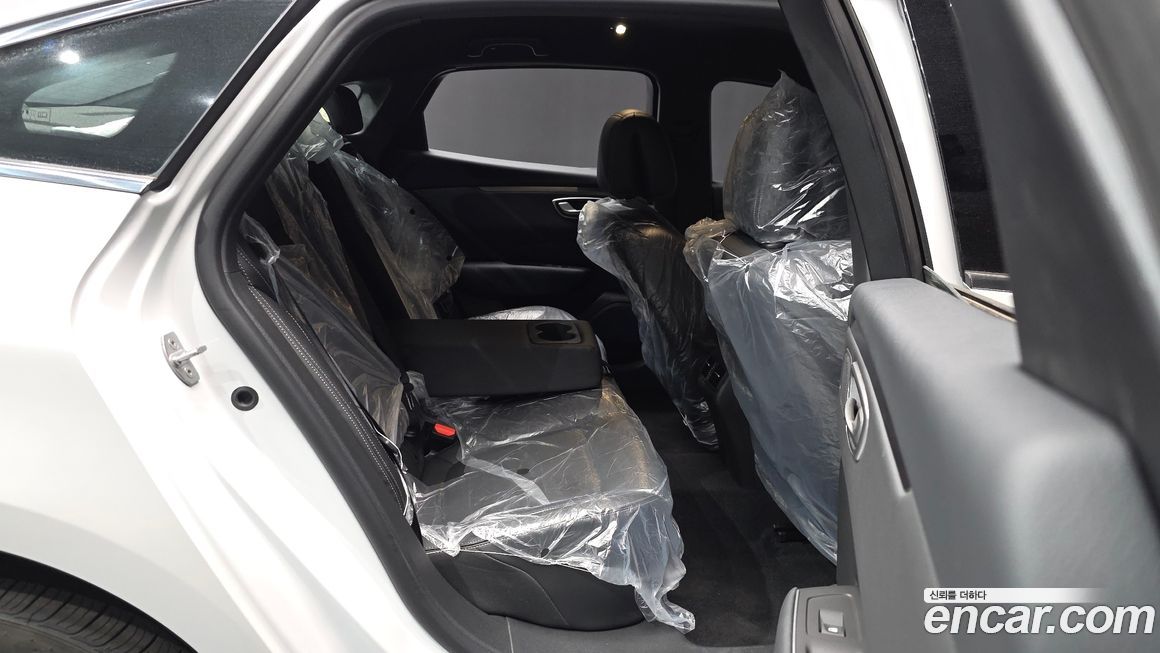 Renault-KoreaSamsung SM6 2025