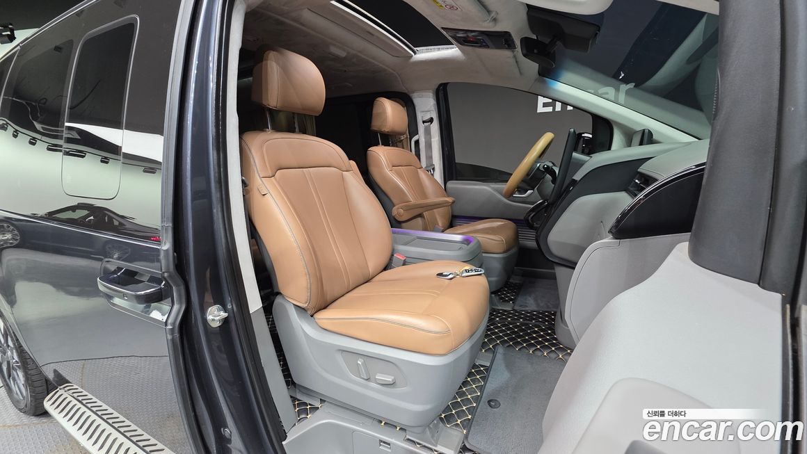 Hyundai Staria 2023