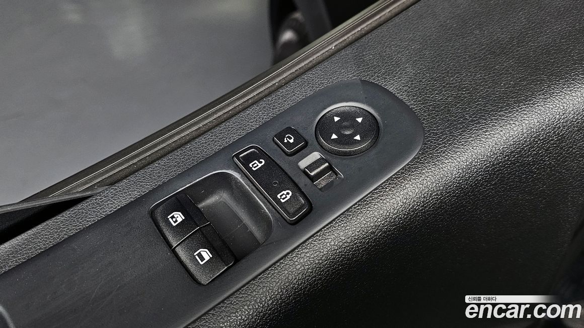 Hyundai Staria 2024