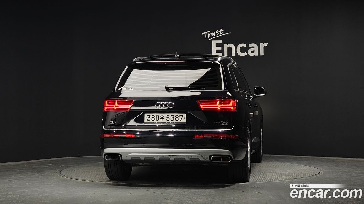 Audi Q7 2019