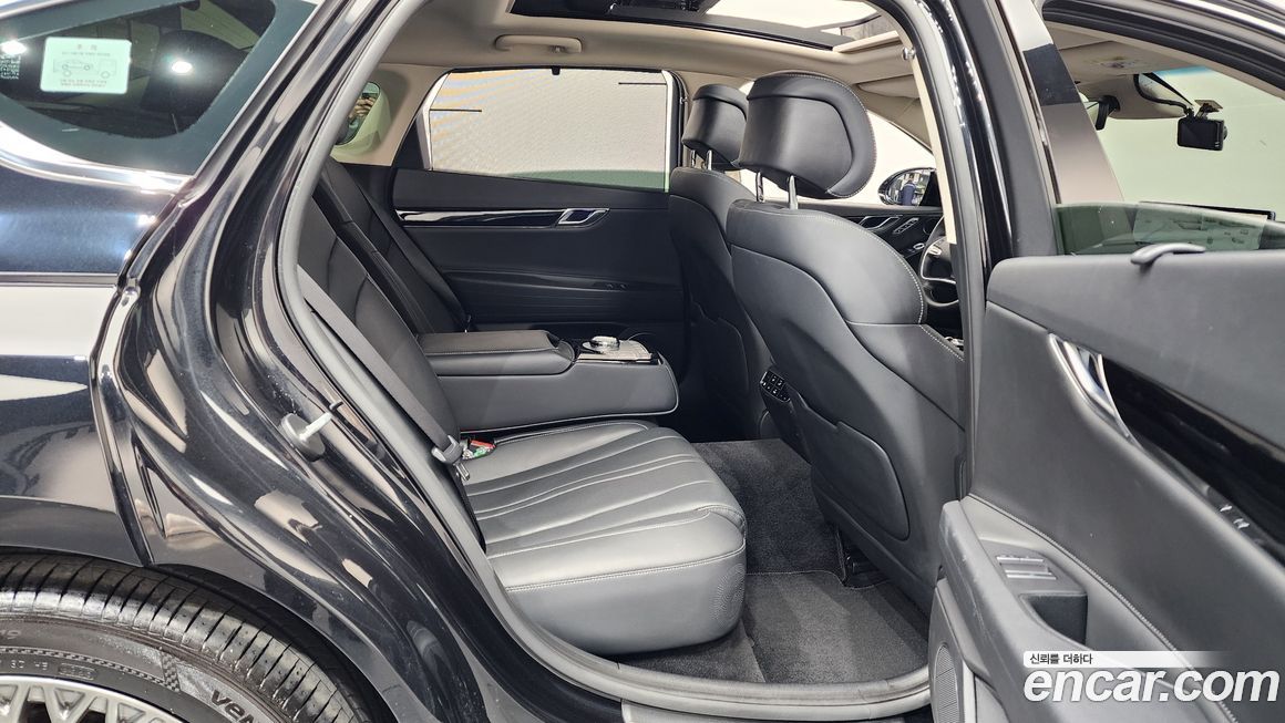 Genesis G80 2023