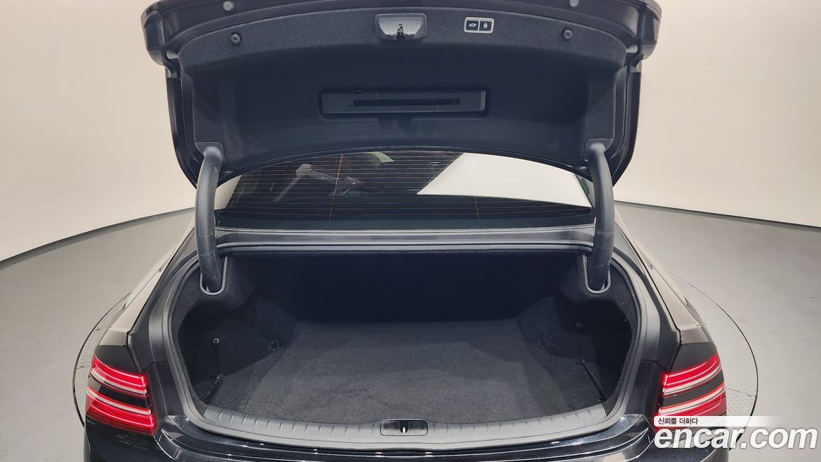Genesis G80 2023