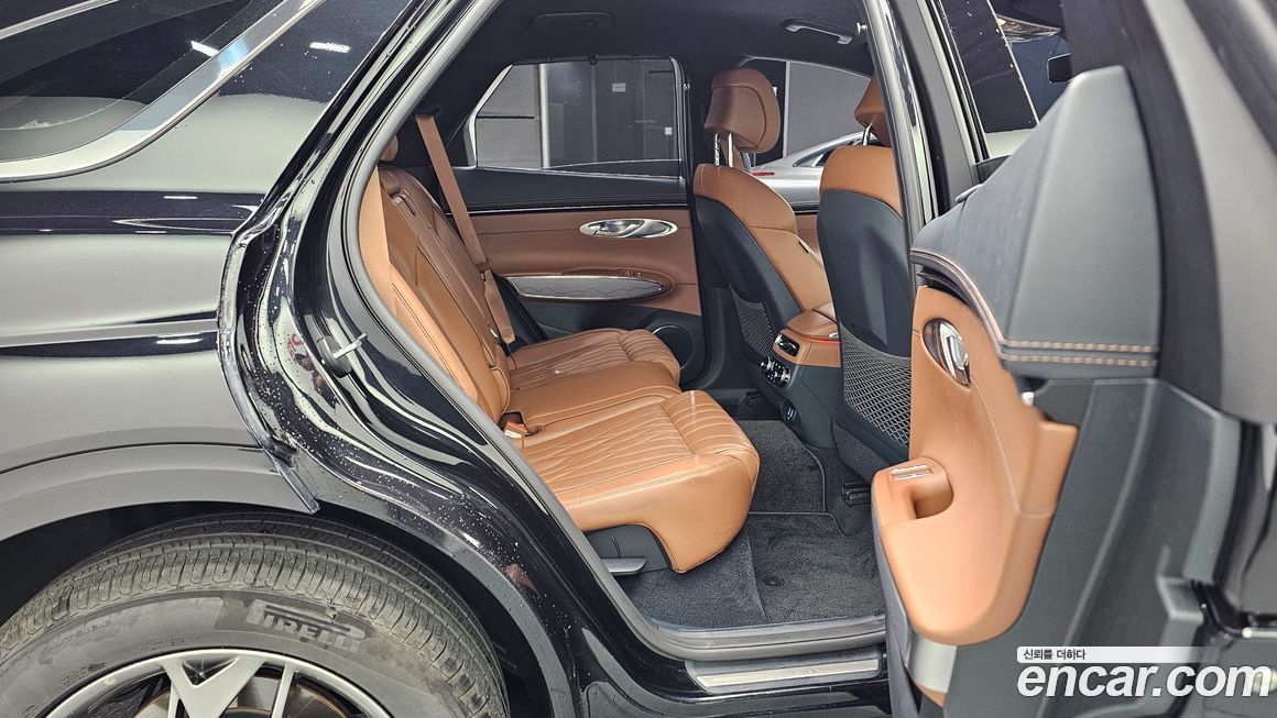 Genesis GV70 2023