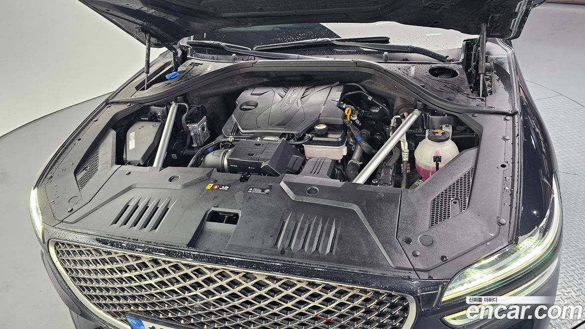 Genesis GV70 2023