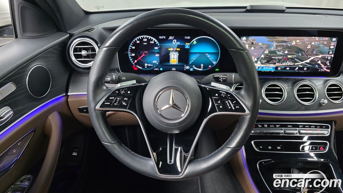 Mercedes-Benz E-Class 2023