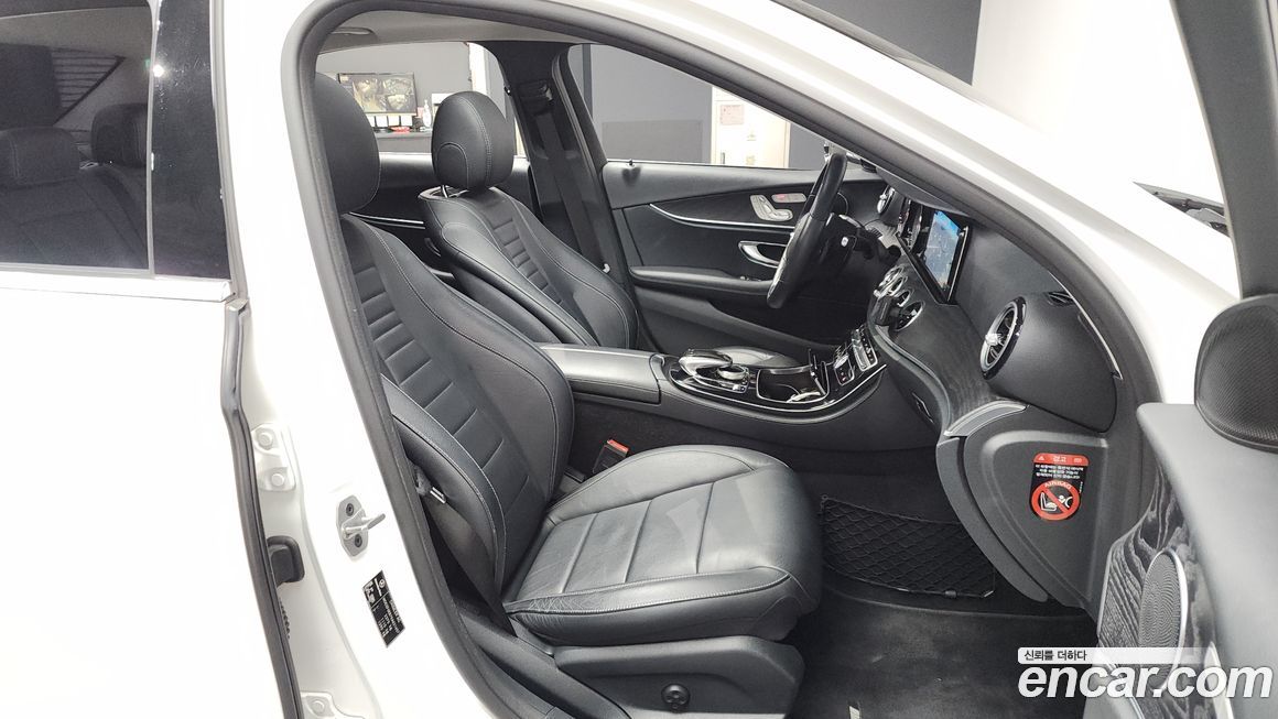 Mercedes-Benz E-Class 2019