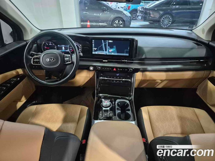 Kia Canival 2021