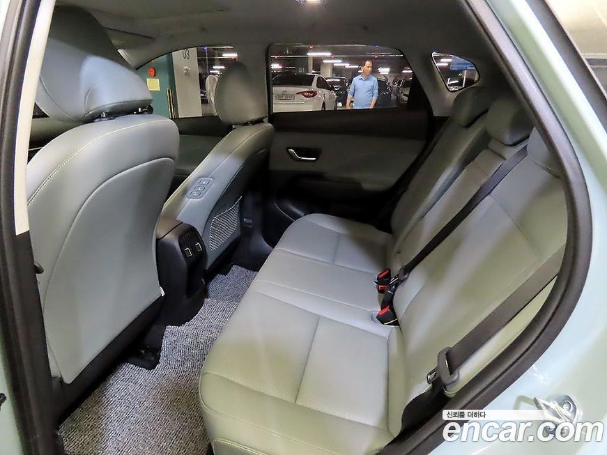 Hyundai Kona 2025
